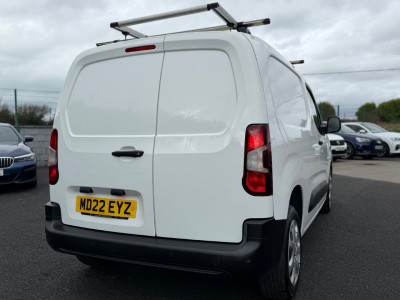 2022 Peugeot Partner