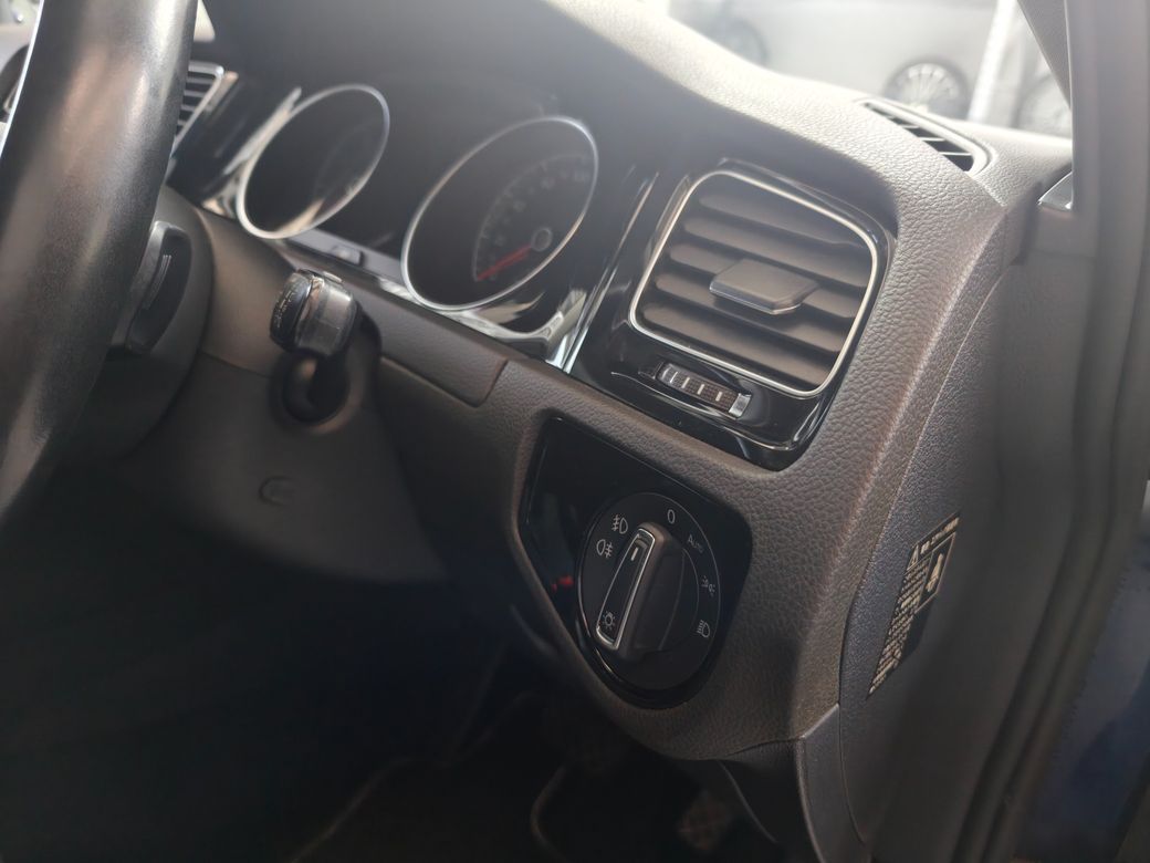 2017 Volkswagen Golf