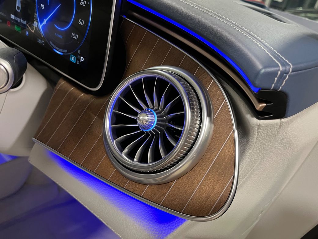 2022 Mercedes-Benz EQS