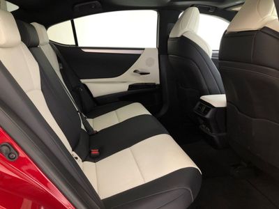 2024 Lexus ES 300h