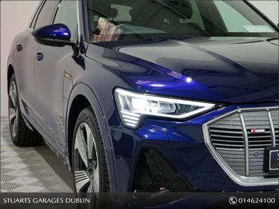 2022 Audi e-tron