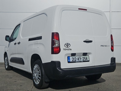 2021 Toyota Proace