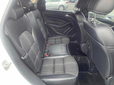 2012 Mercedes-Benz B 180