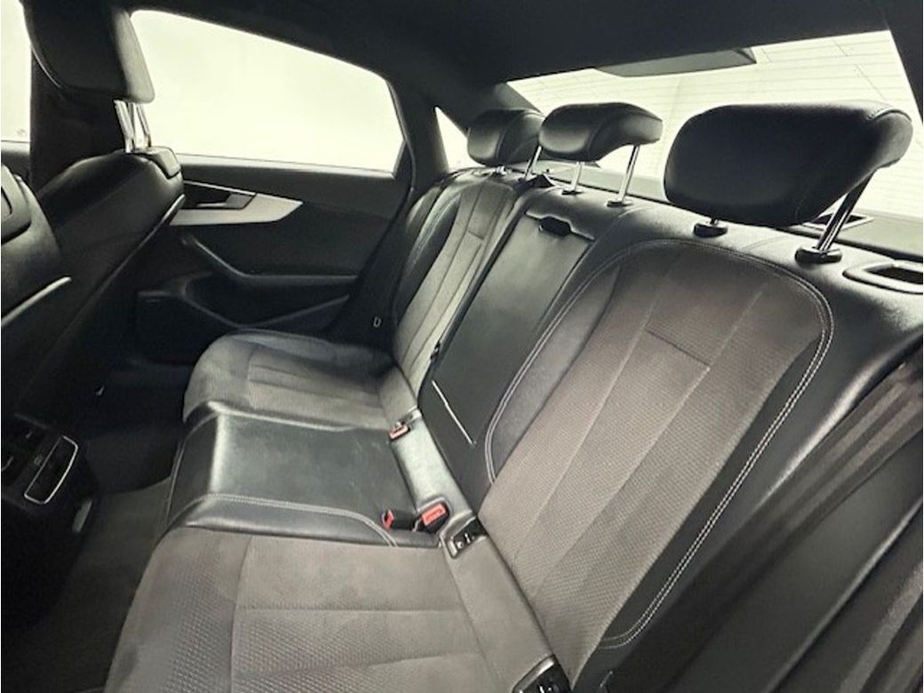 2017 Audi A4