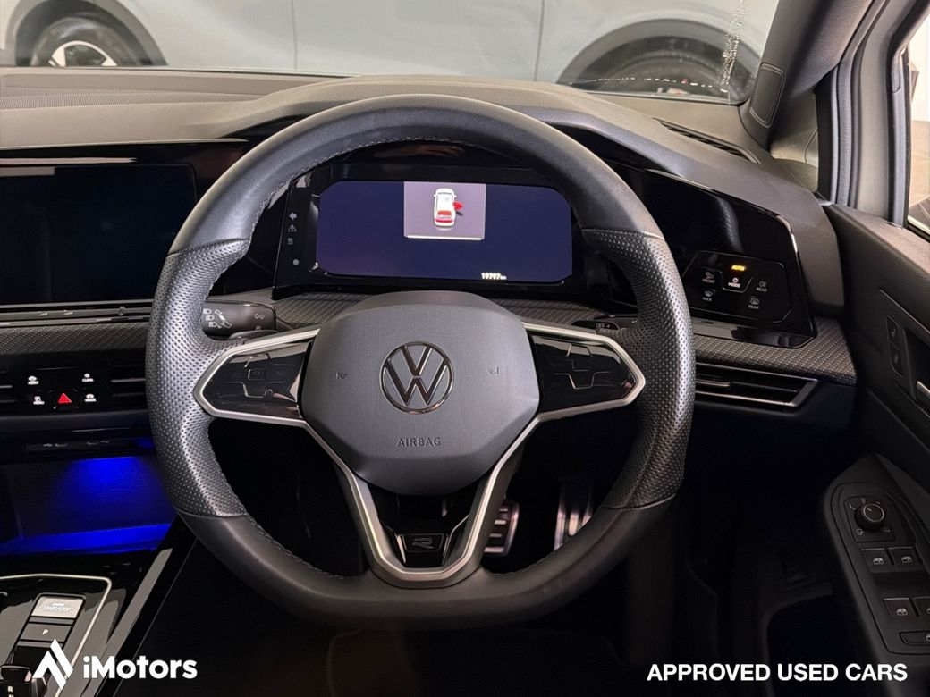 2023 Volkswagen Golf