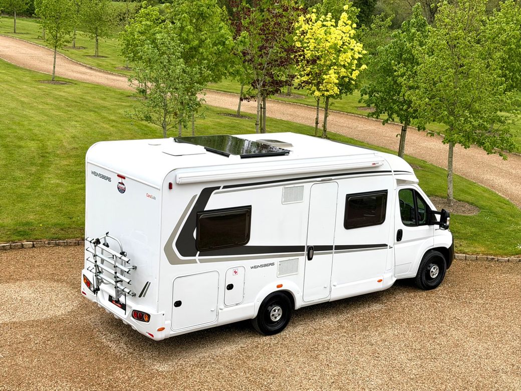 2019 WEINSBERG  CARA SUITE 650 R.H.D 
