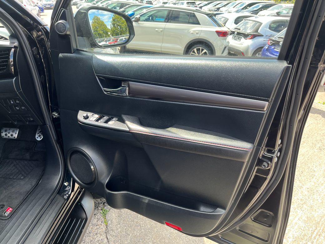 2024 Toyota Hilux