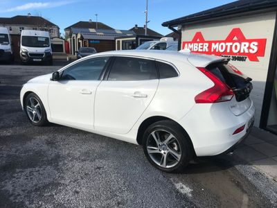 2016 Volvo V40