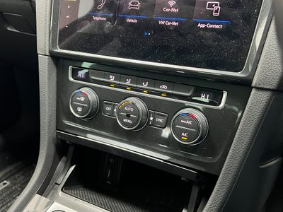 2020 Volkswagen Golf