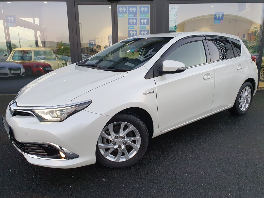 2016 Toyota Auris