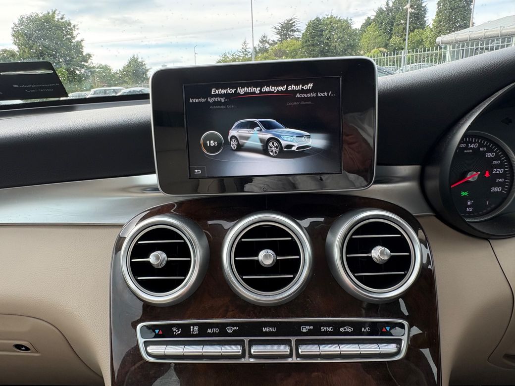 2017 Mercedes-Benz GLC Class