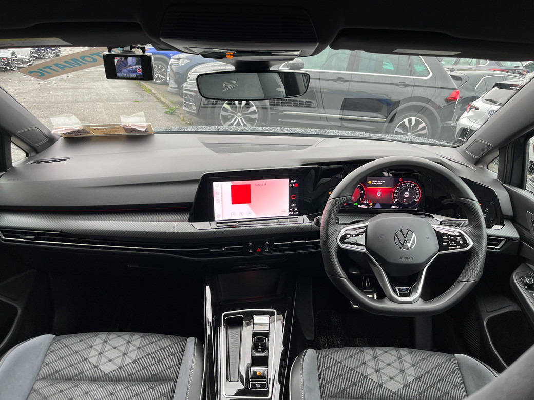 2024 Volkswagen Golf
