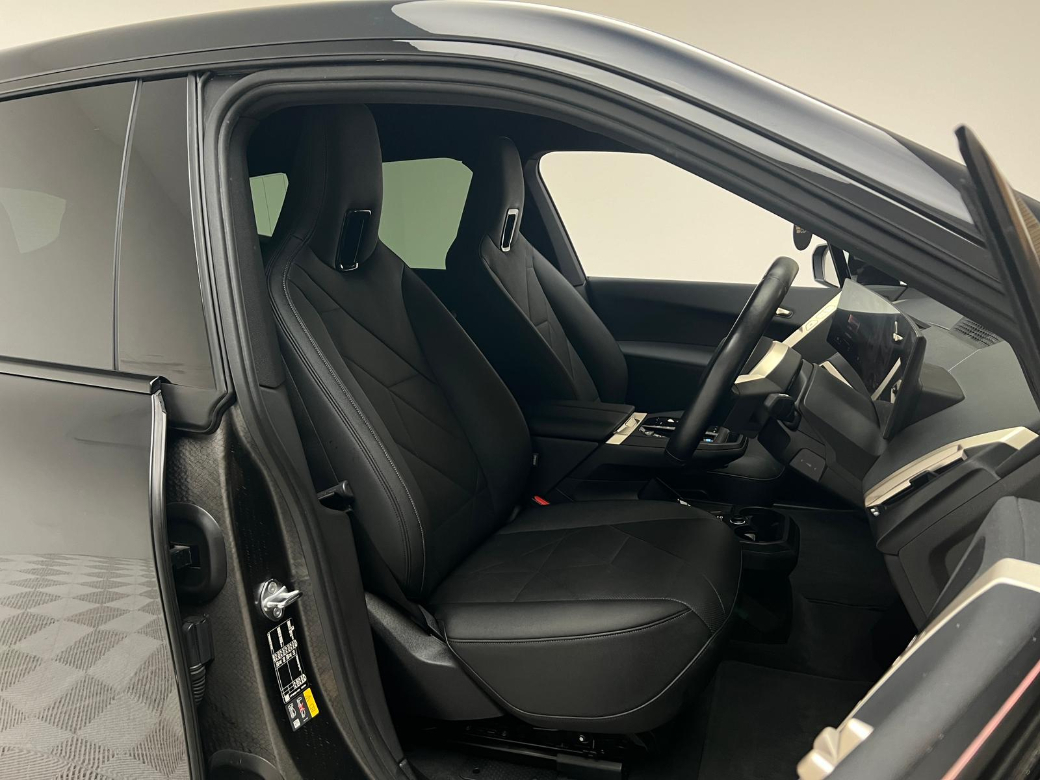2023 BMW iX