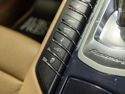 2014 Porsche Panamera