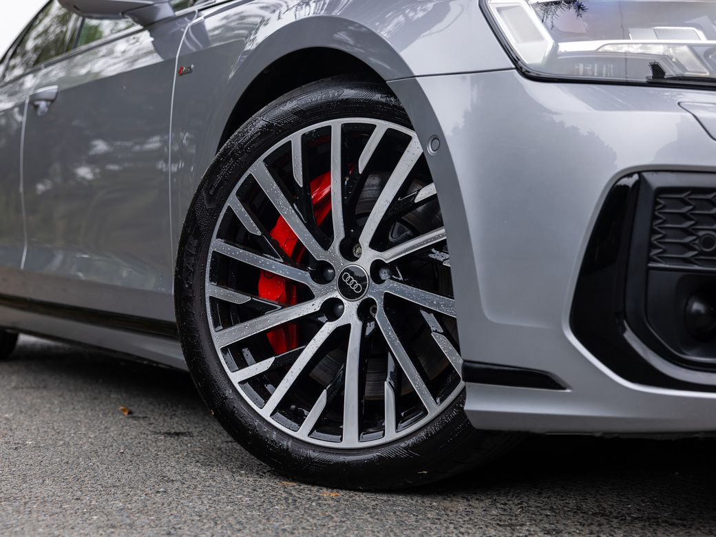 2023 Audi A8