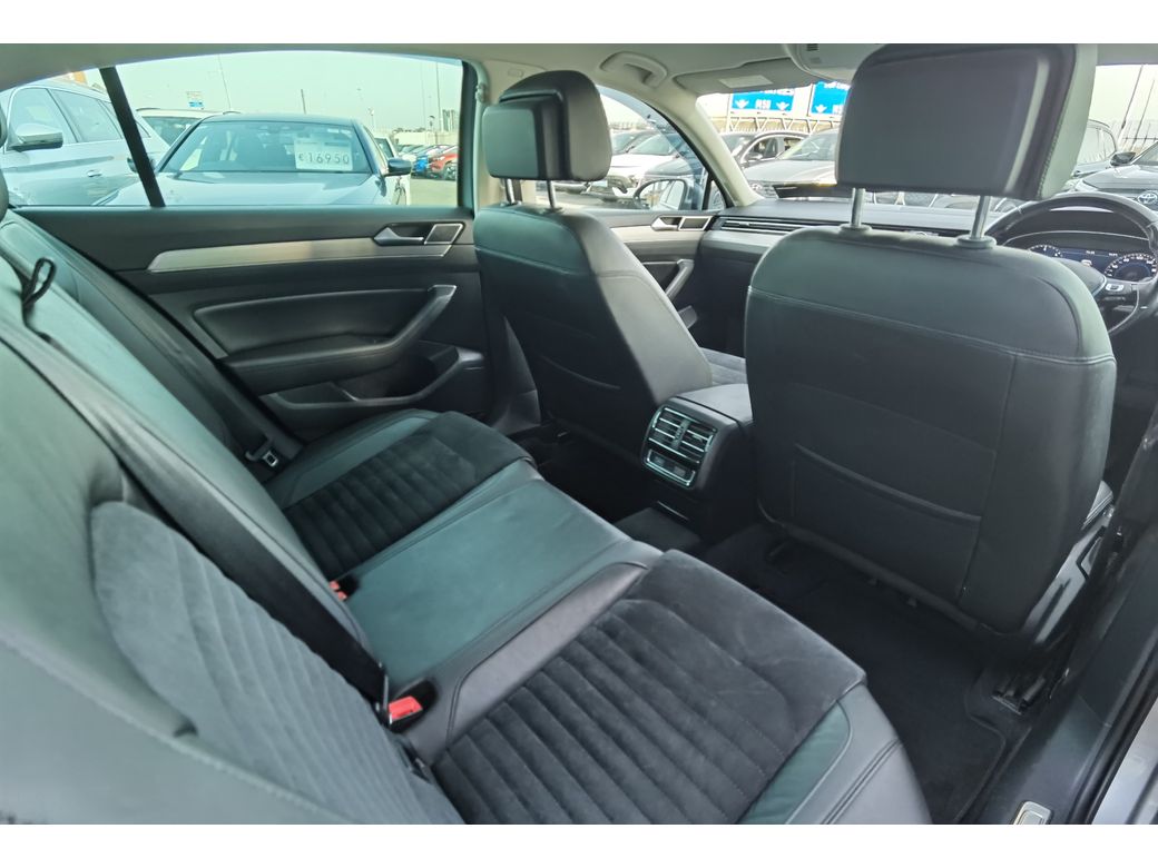 2018 Volkswagen Passat