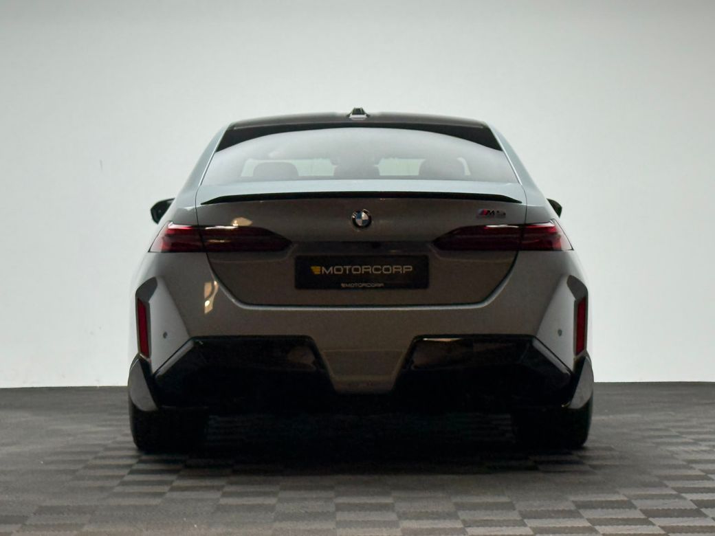 2026 BMW M5