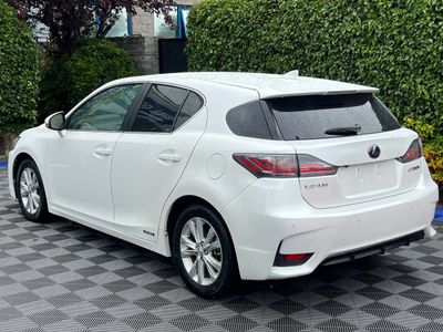 2017 Lexus CT 200h