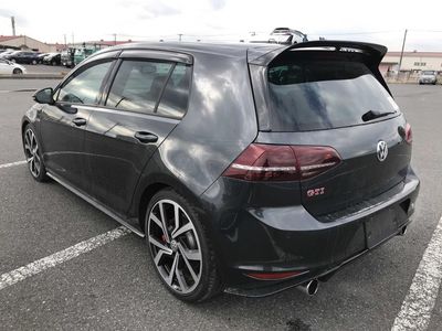 2016 Volkswagen Golf