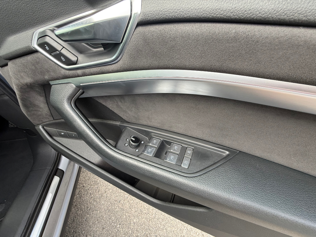 2020 Audi e-tron