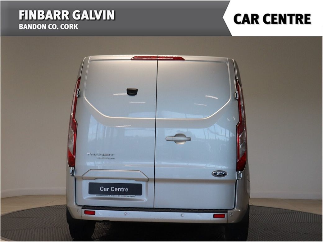 2023 Ford Transit Custom