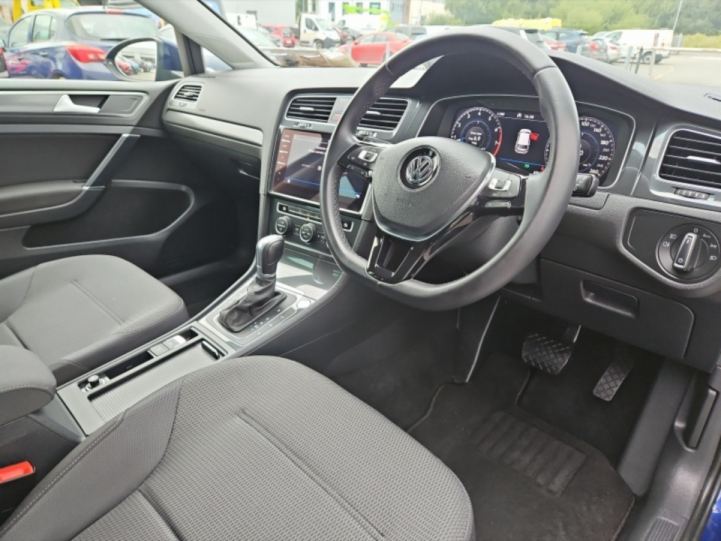 2019 Volkswagen Golf
