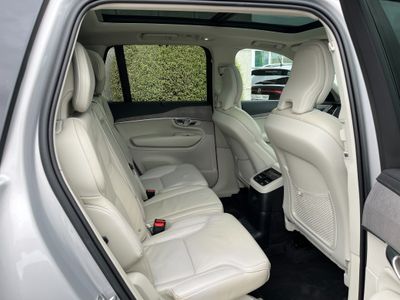 2022 Volvo XC90