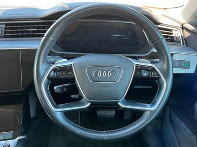 2022 Audi e-tron