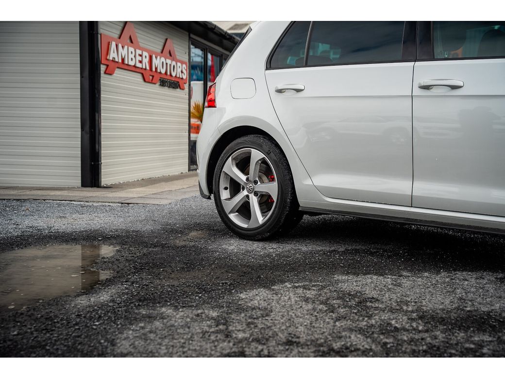 2019 Volkswagen Golf