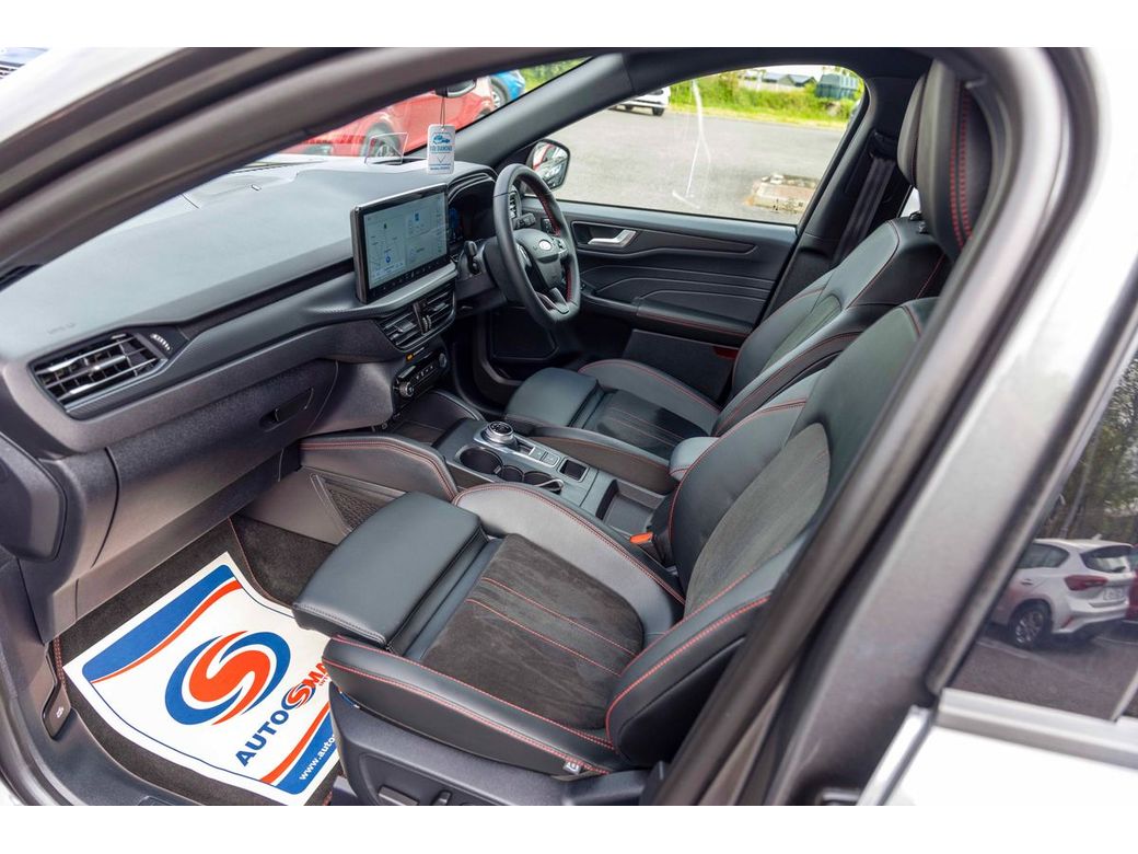 2025 Ford Kuga