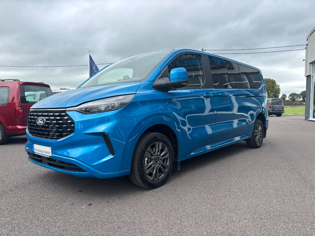 2027 Ford Tourneo Custom