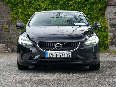 2017 Volvo V40