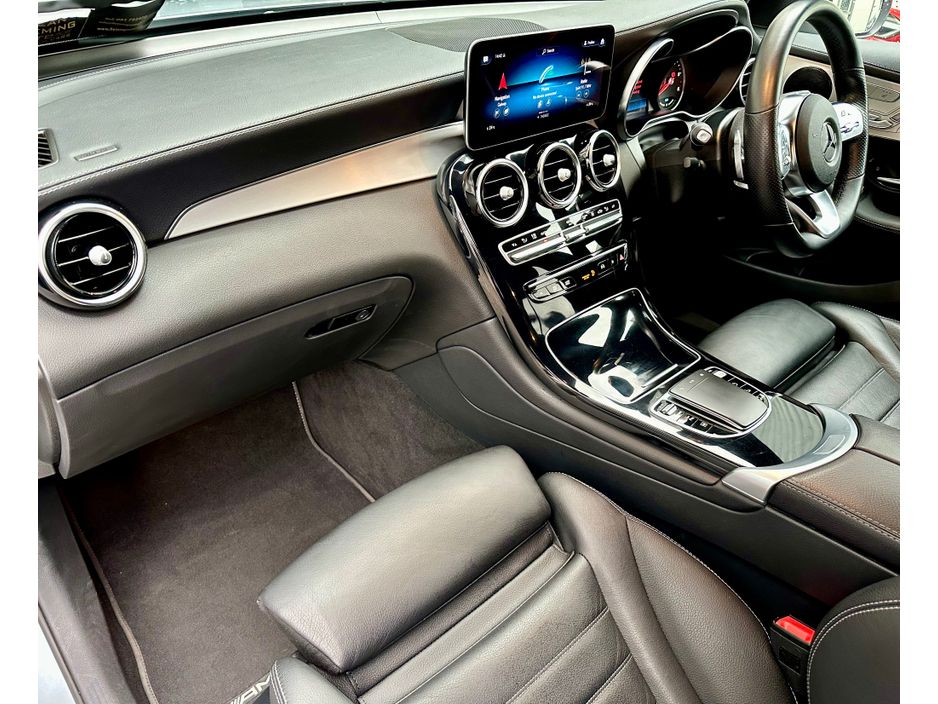 2022 Mercedes-Benz GLC Class