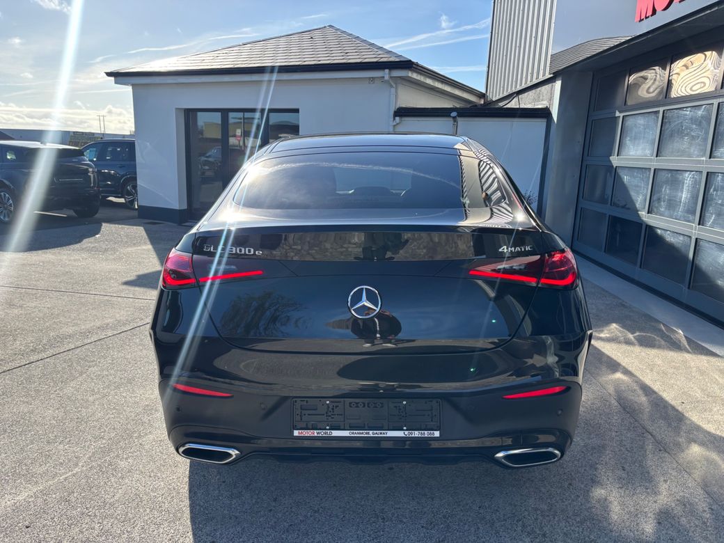 2024 Mercedes-Benz GLC Class