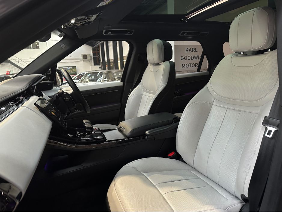 2024 Land Rover Range Rover Sport