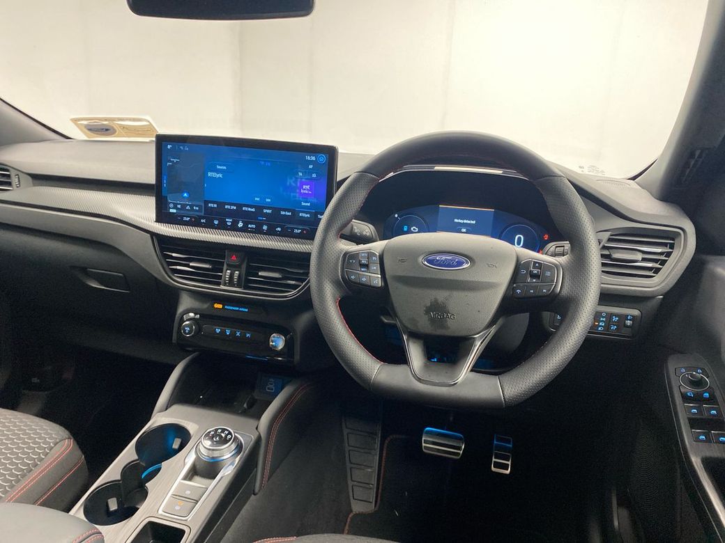 2025 Ford Kuga
