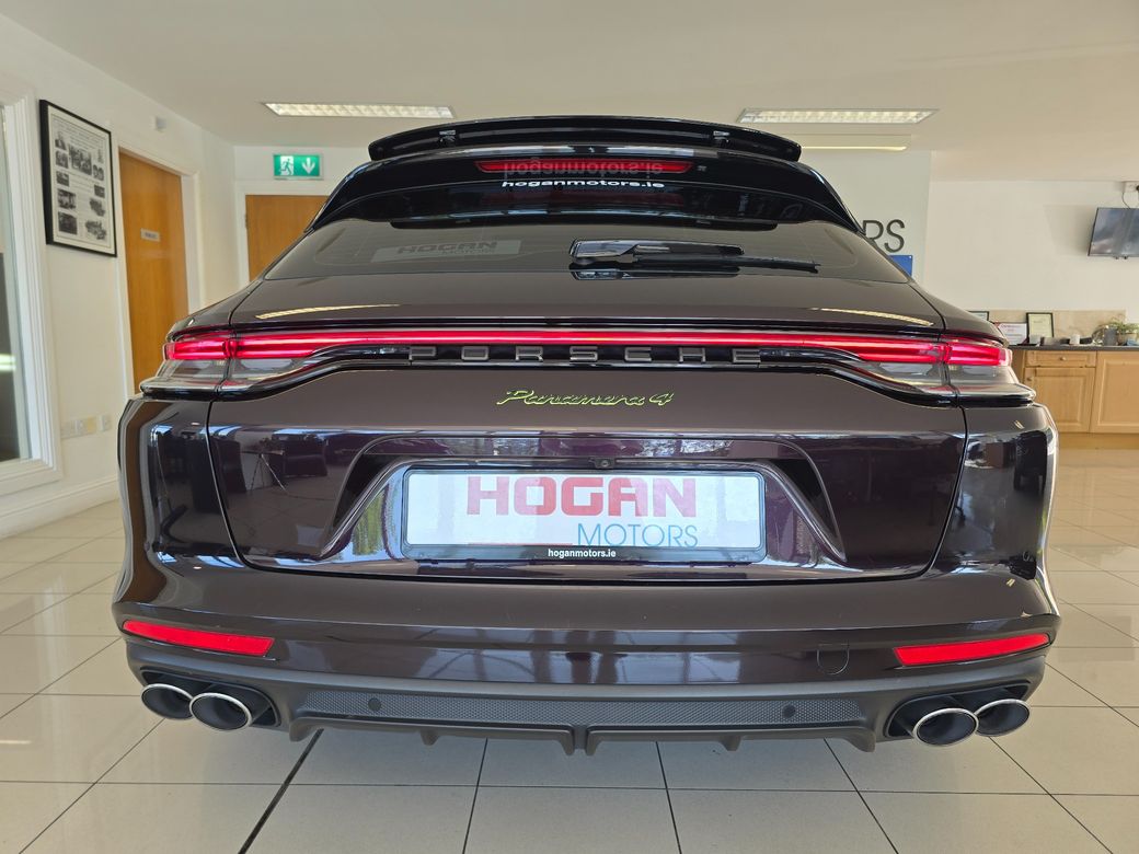 2021 Porsche Panamera