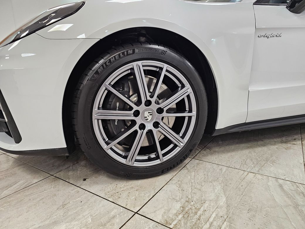 2025 Porsche Panamera