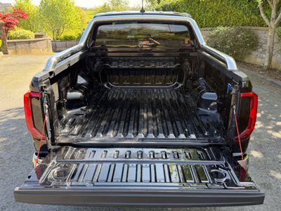 2023 Volkswagen Amarok