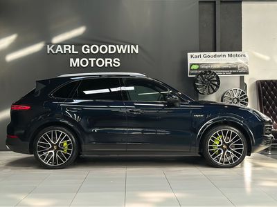 2022 Porsche Cayenne
