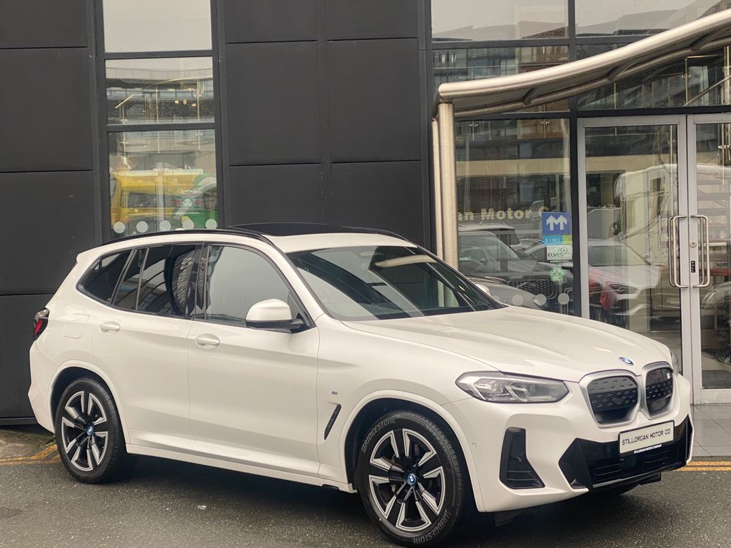 2022 BMW iX3