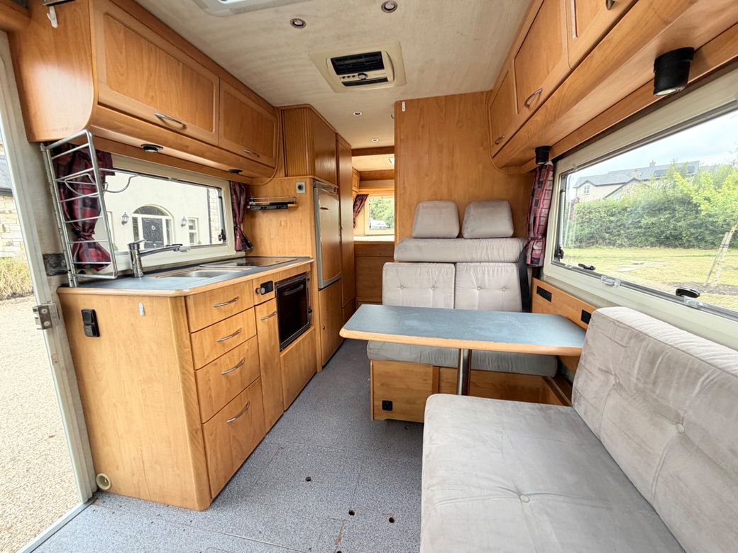 2003 ARTO BY NIESMANN  + BISCHOFF A CLASS R.H.D 