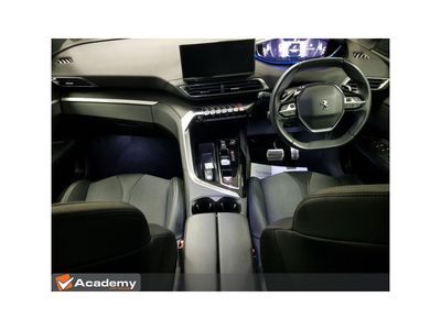 2024 Peugeot 5008
