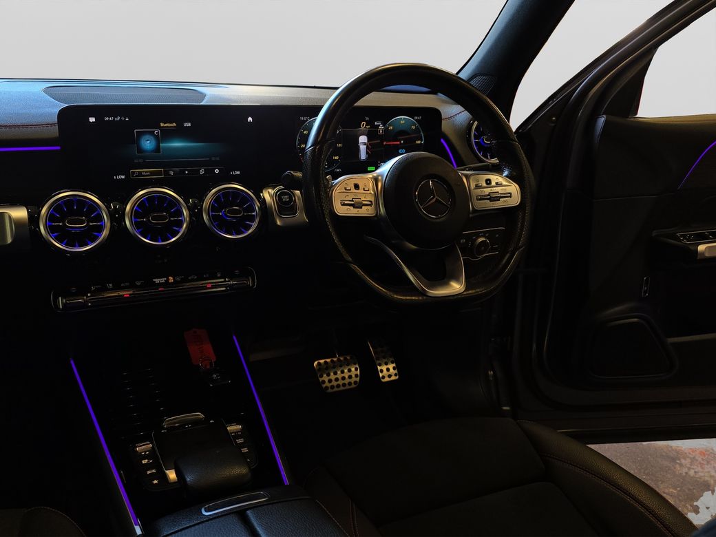 2023 Mercedes-Benz EQB