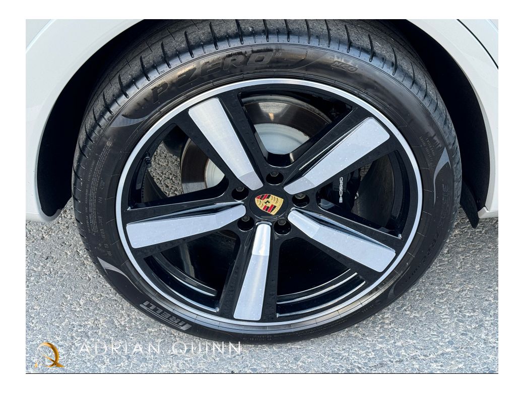 2024 Porsche Cayenne