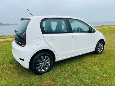2018 Volkswagen up!