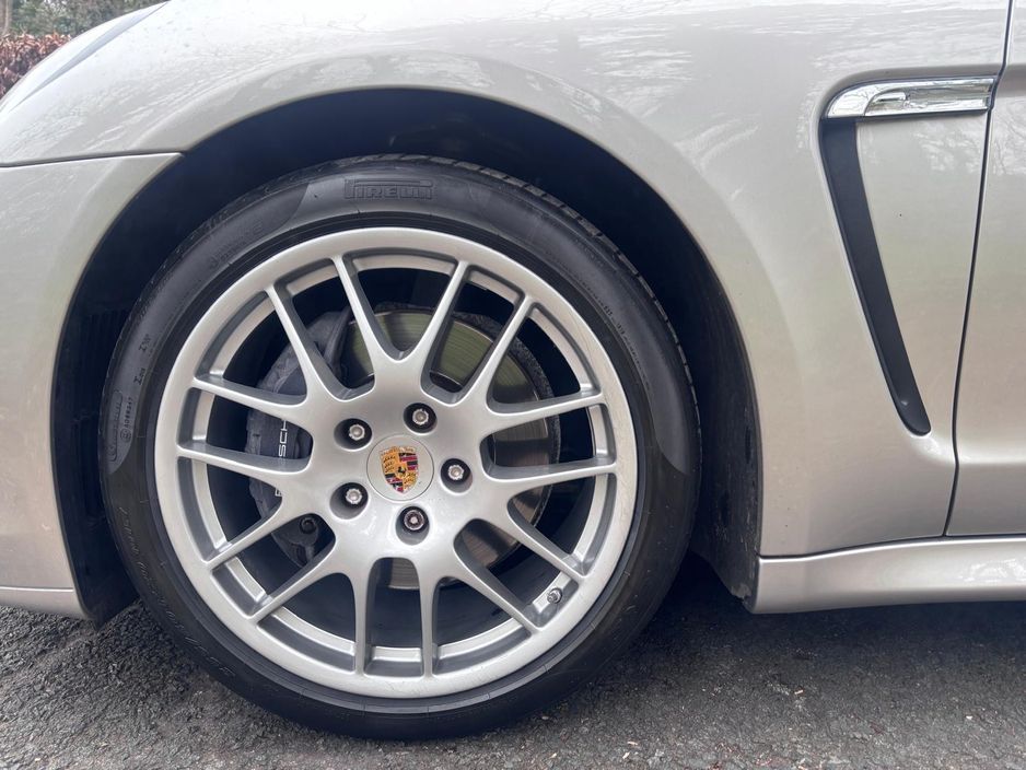 2012 Porsche Panamera