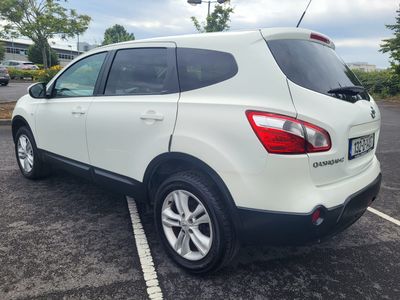 2013 Nissan Qashqai +2
