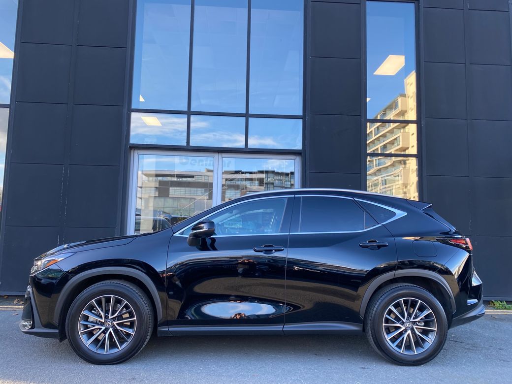 2025 Lexus NX 450H+