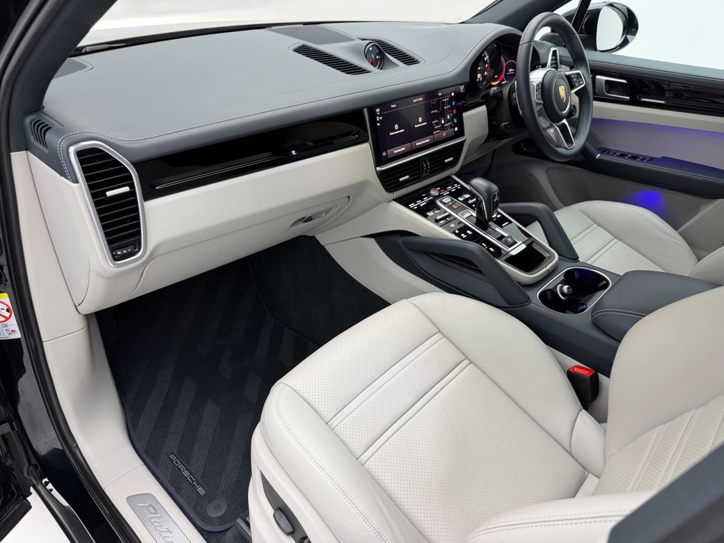 2022 Porsche Cayenne
